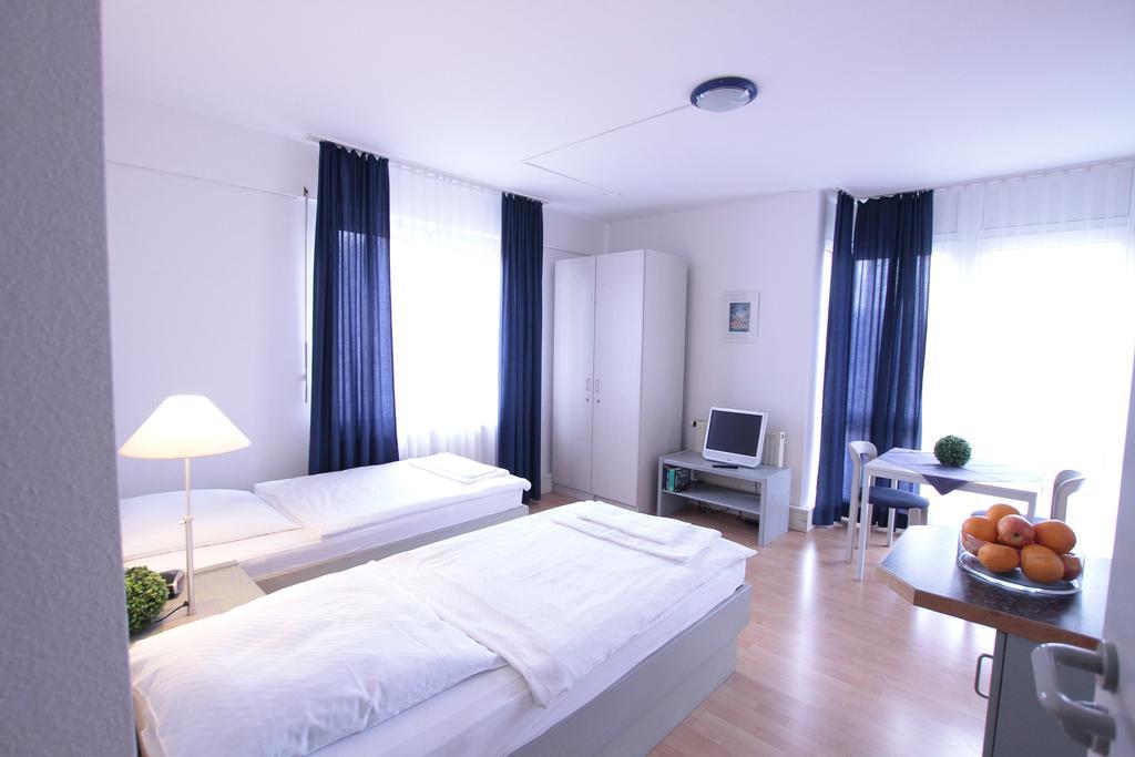 Ib-Gastehaus Hotel Stoccarda Camera foto